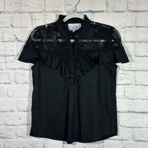 The Shirt Rochelle Behrens Short Sleeve Lace Ruffle 3/4 Button Front Blouse Sz S